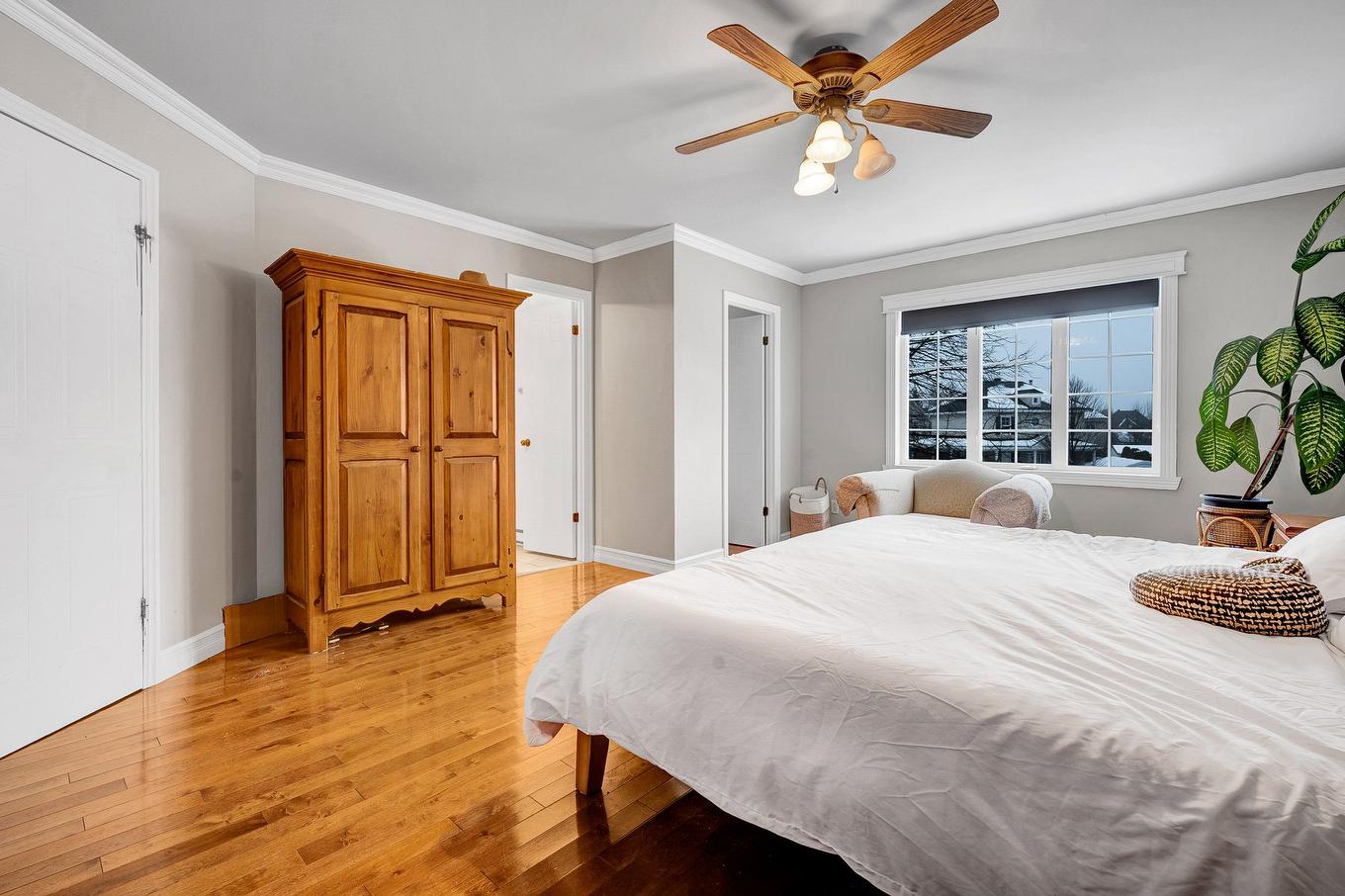 Primary bedroom - 57 Rue Des Florins, Blainville, QC - Indoor Photo Showing Bedroom