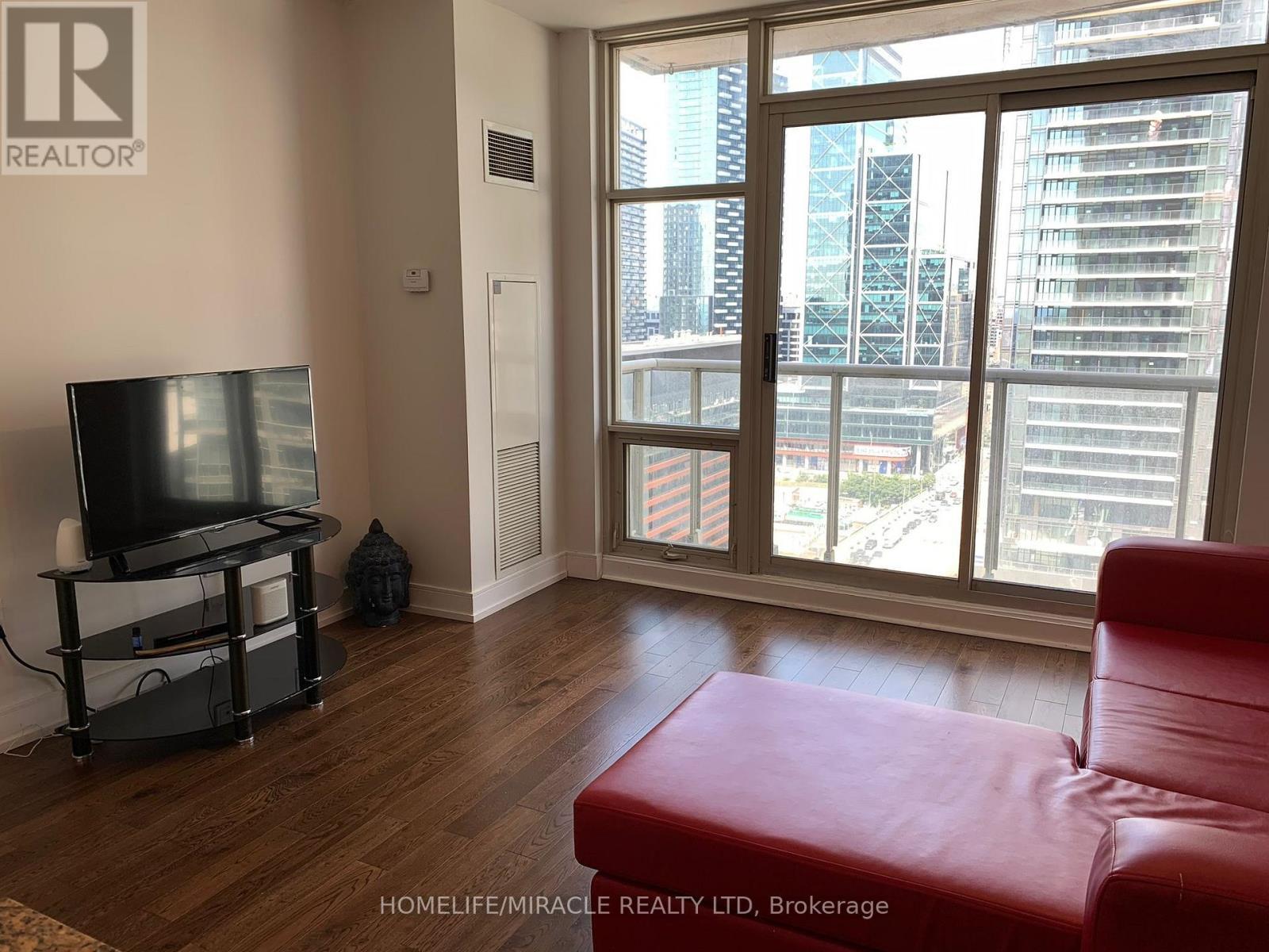 2805 - 35 Mariner Terrace, Toronto, ON - Indoor