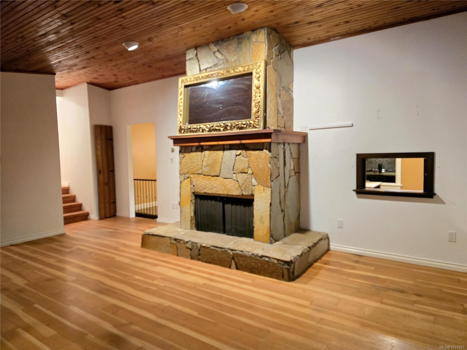 5843 Kinch Ave, Duncan, BC