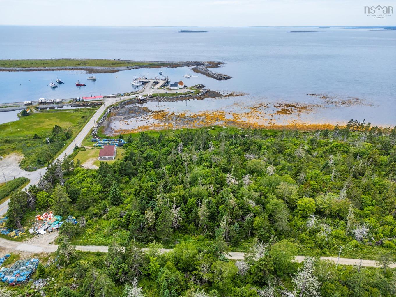 Lot Old Abbotts Harbour Road, Middle West Pubnico, NS