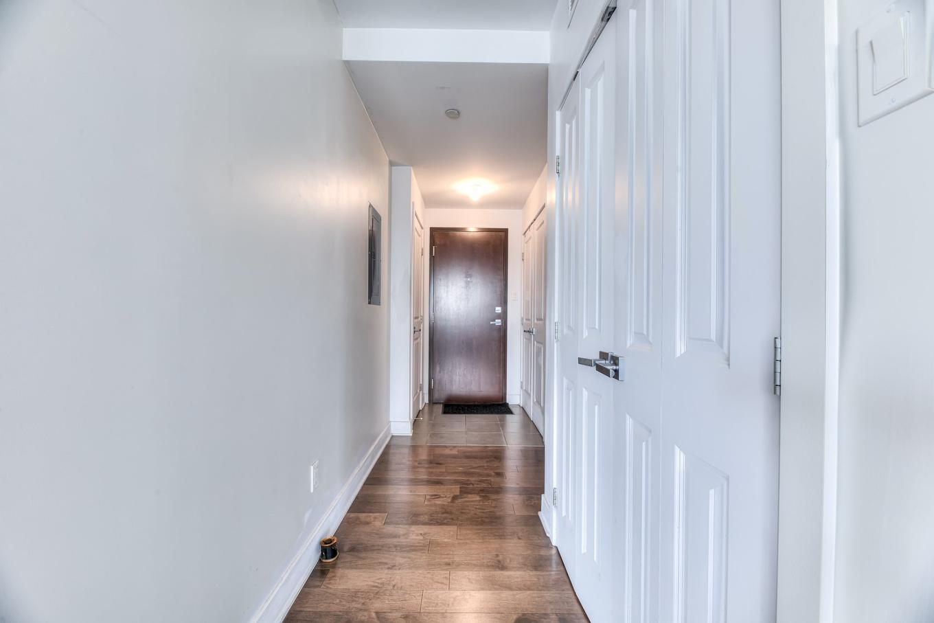 Hall d'entrée/Vestibule - 311-4151 Rue De Salaberry, Montréal (Ahuntsic-Cartierville), QC - Indoor Photo Showing Other Room