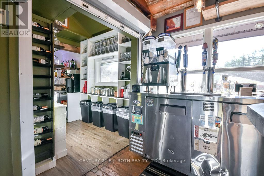 27 Sr406 Shore, Muskoka Lakes, ON