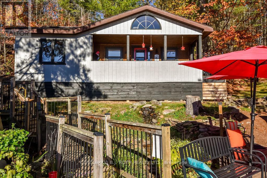 27 Sr406 Shore, Muskoka Lakes, ON