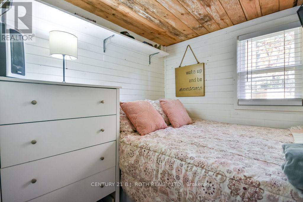 27 Sr406 Shore, Muskoka Lakes, ON