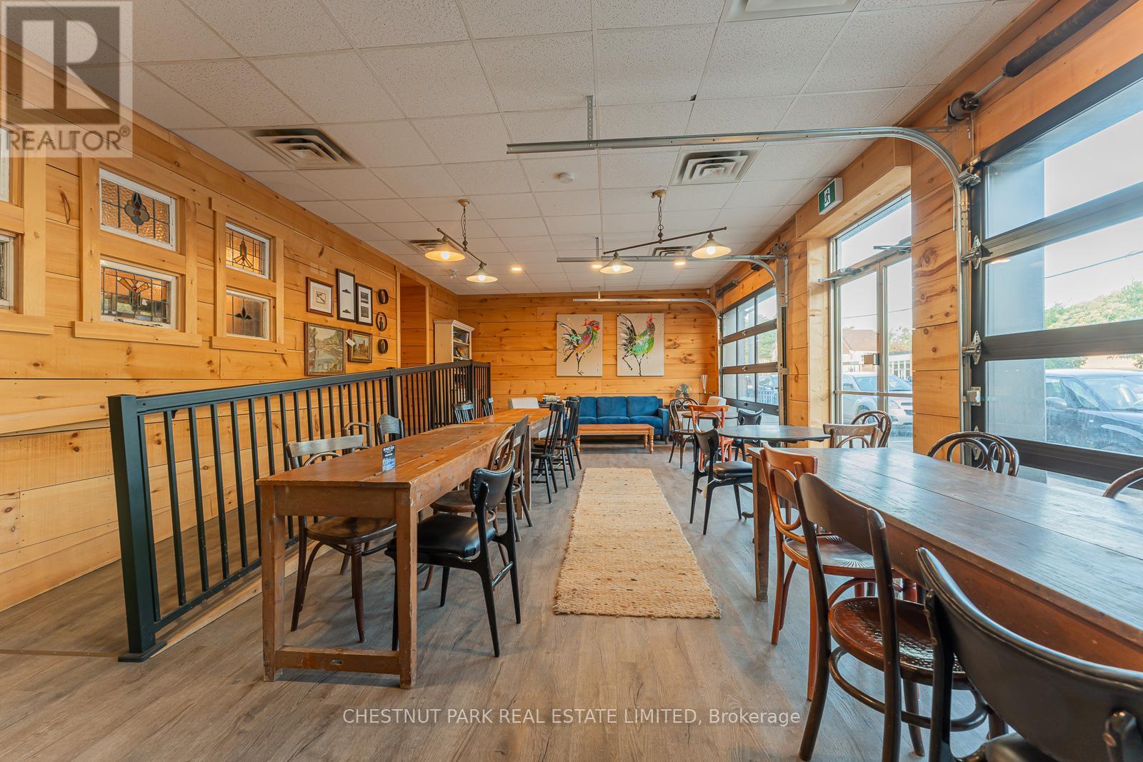 223/225 Highland Street, Dysart Et Al, ON