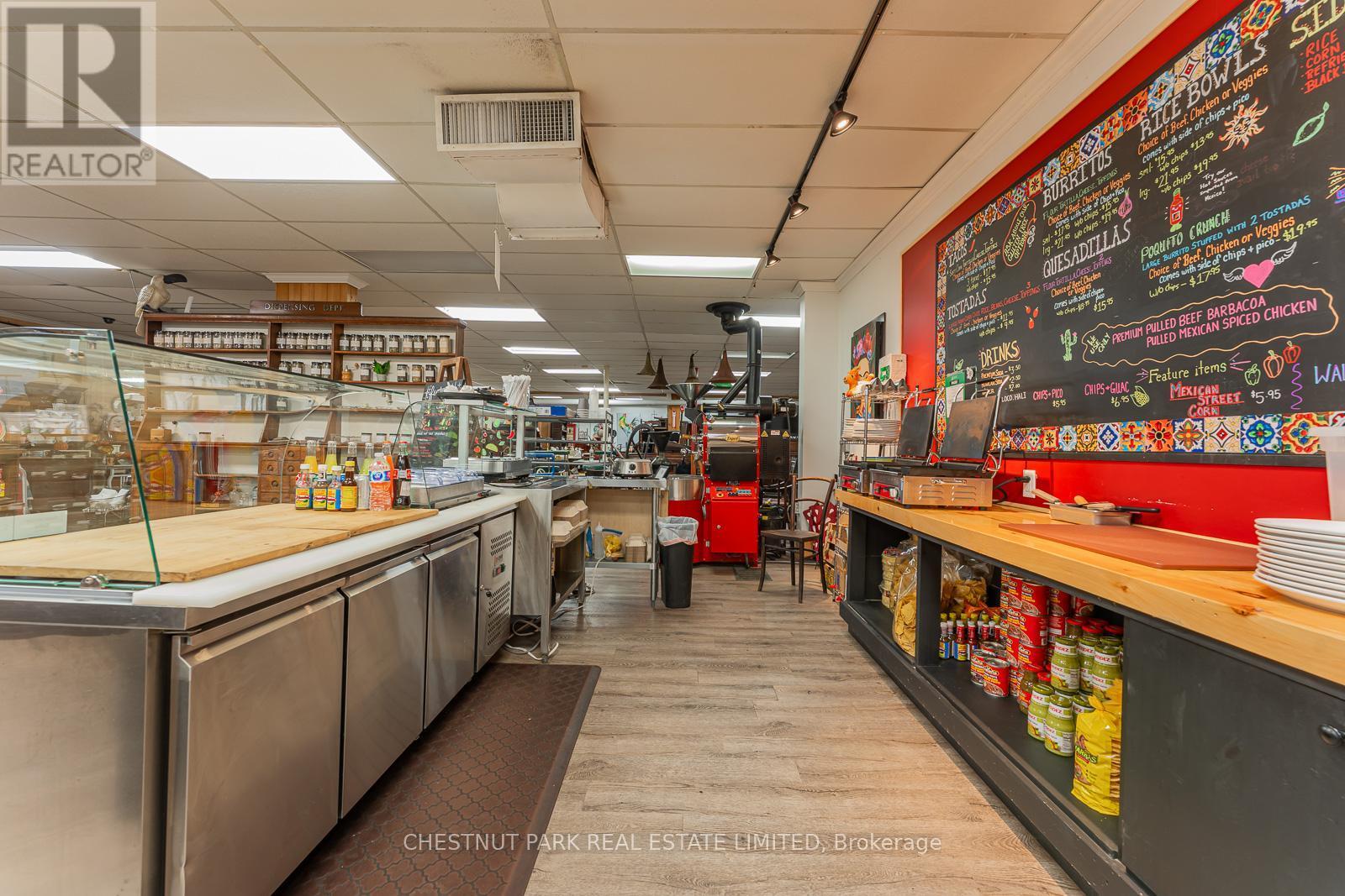 223/225 Highland Street, Dysart Et Al, ON