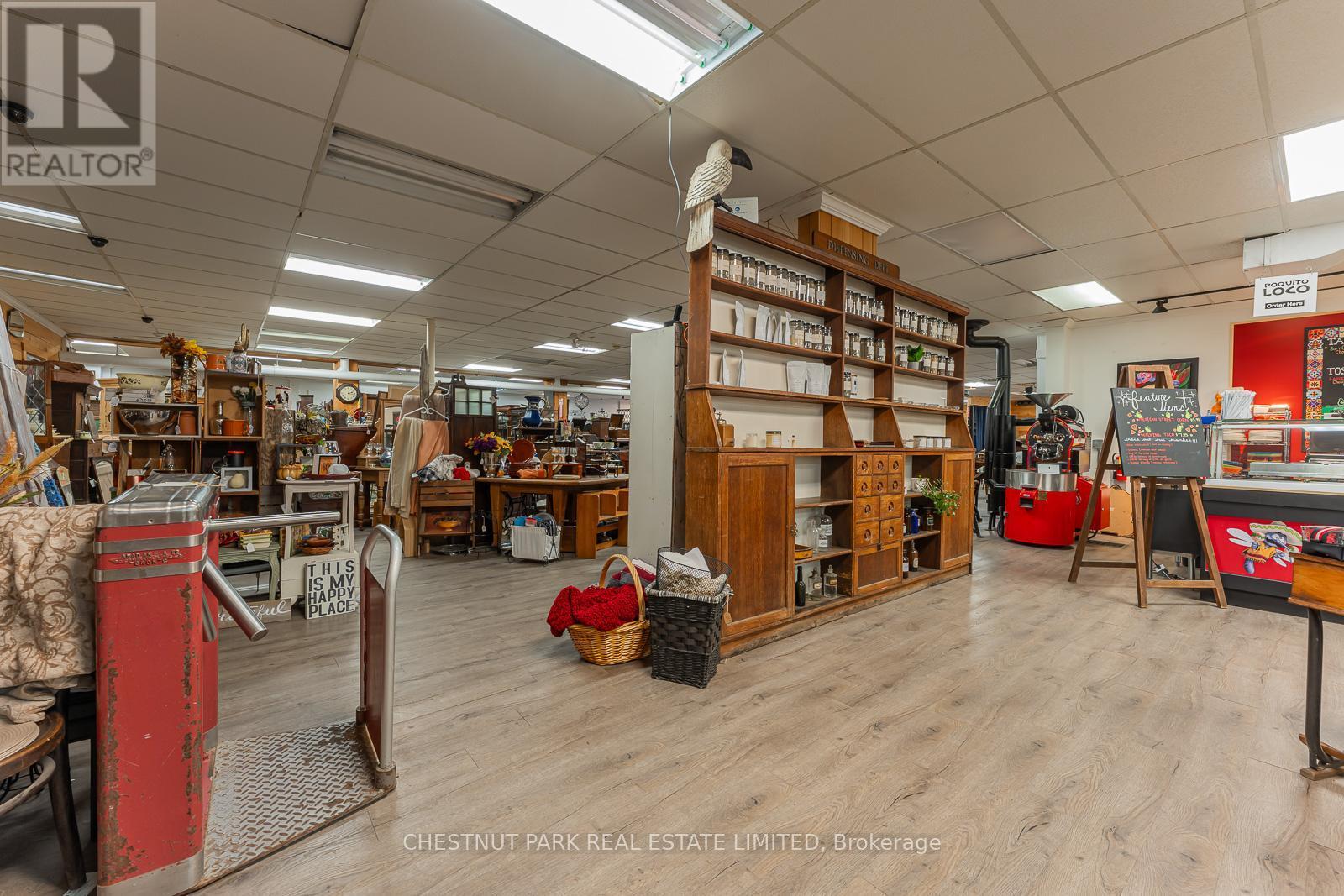 223/225 Highland Street, Dysart Et Al, ON