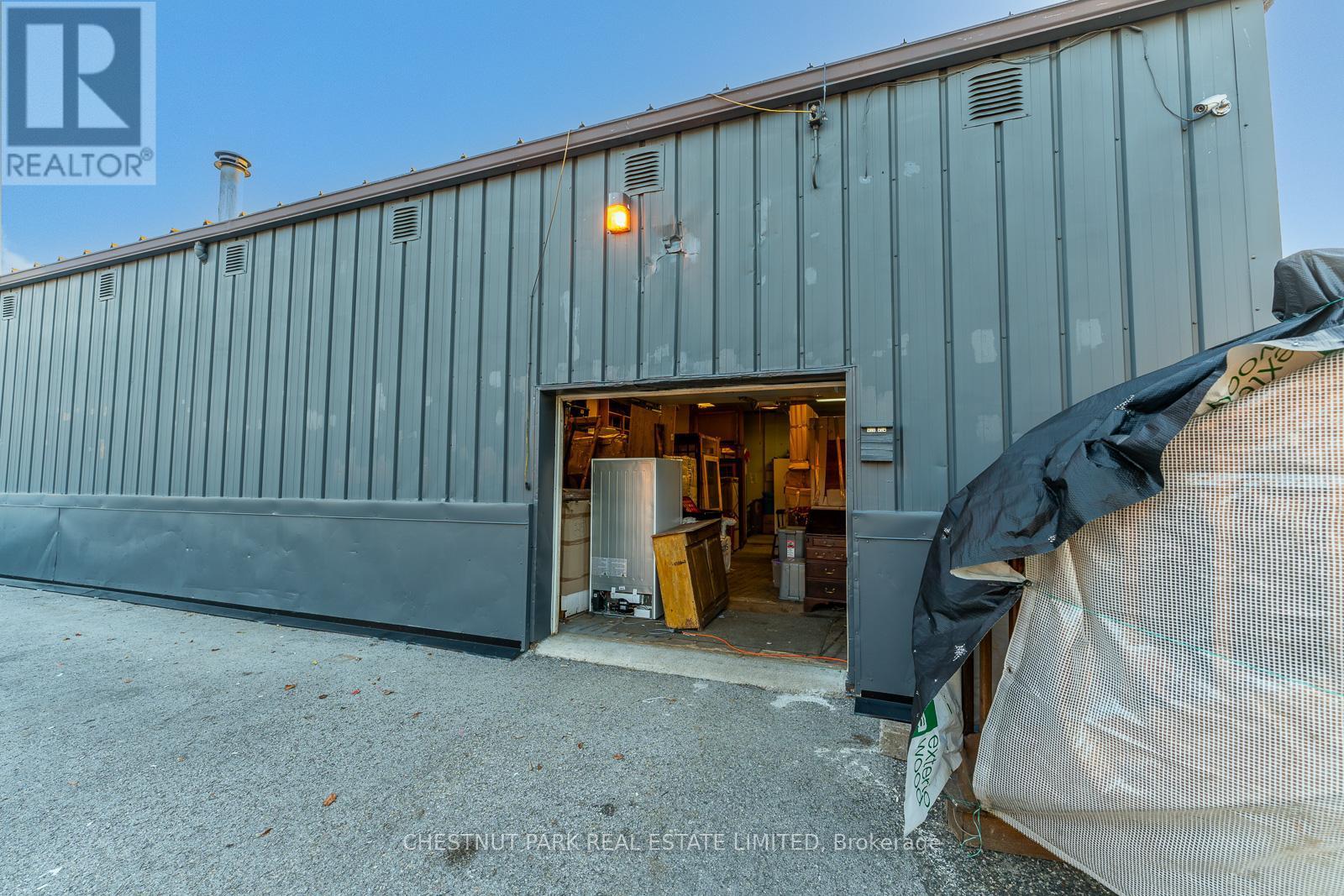 223/225 Highland Street, Dysart Et Al, ON