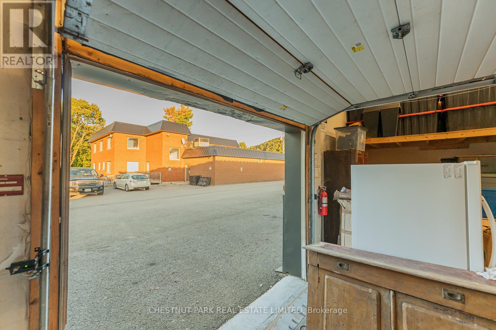 223/225 Highland Street, Dysart Et Al, ON