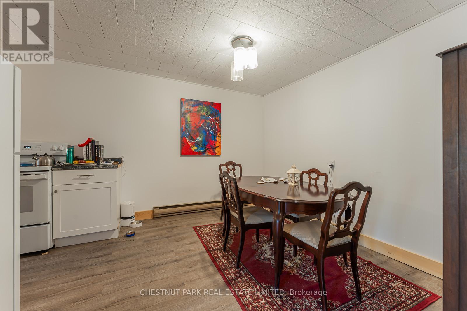 223/225 Highland Street, Dysart Et Al, ON