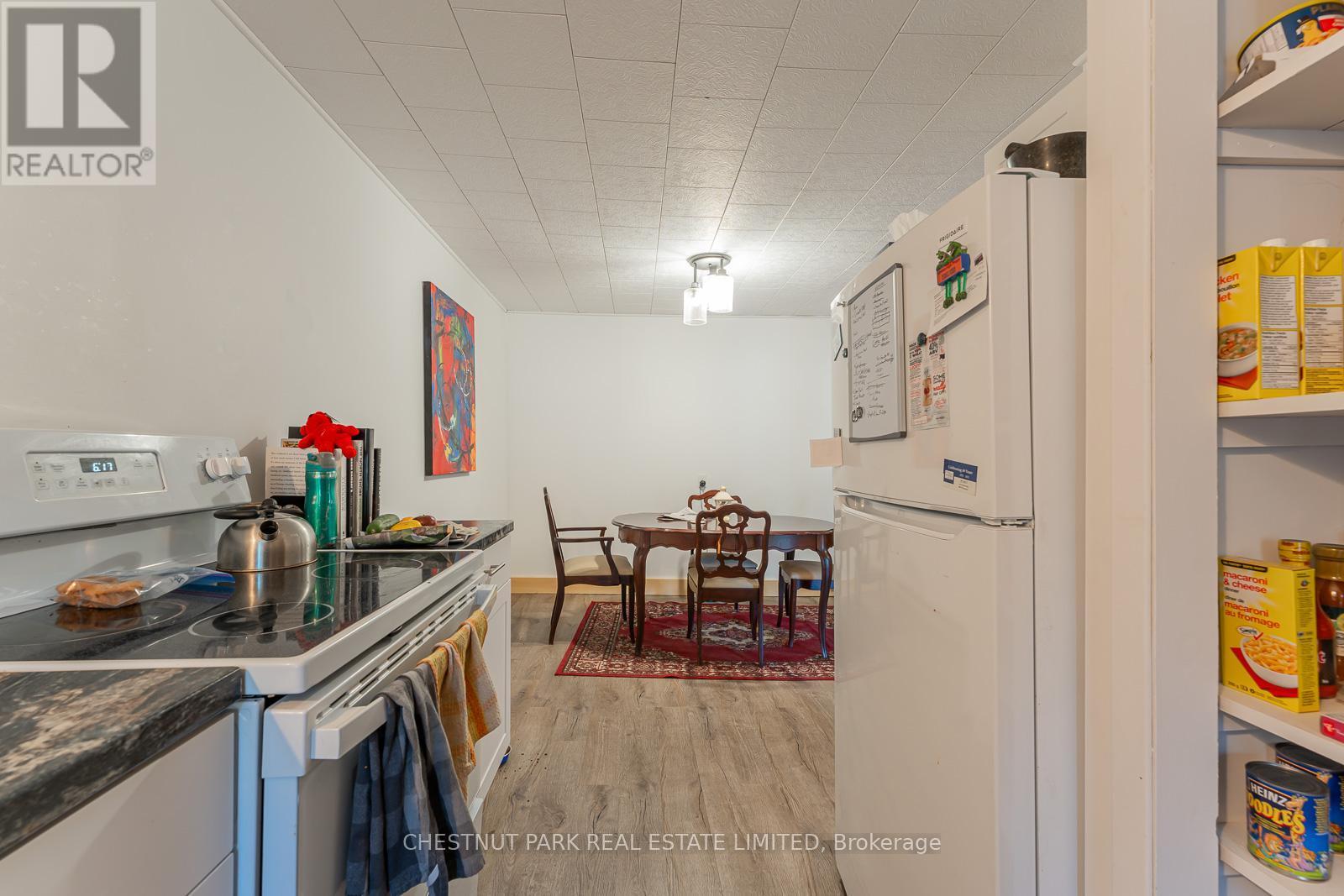 223/225 Highland Street, Dysart Et Al, ON