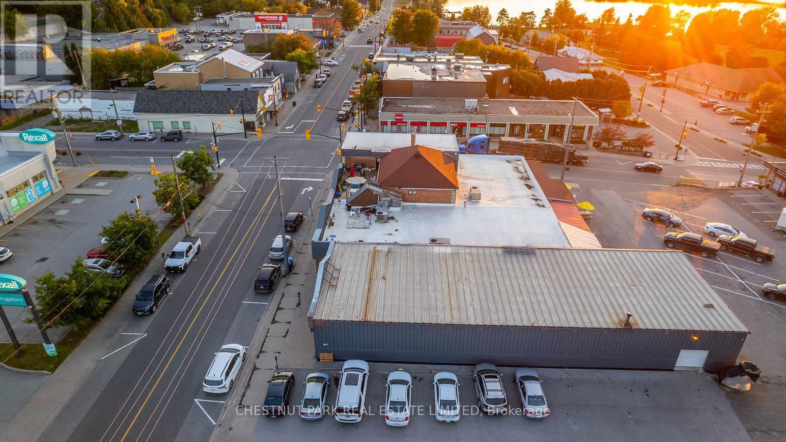 223/225 Highland Street, Dysart Et Al, ON