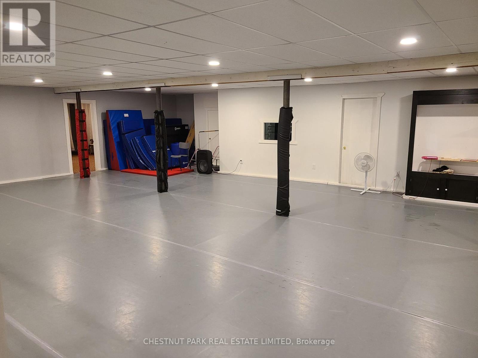 223/225 Highland Street, Dysart Et Al, ON