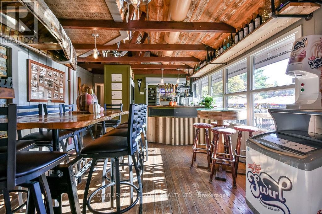 27 Sr406 Shore, Muskoka Lakes, ON