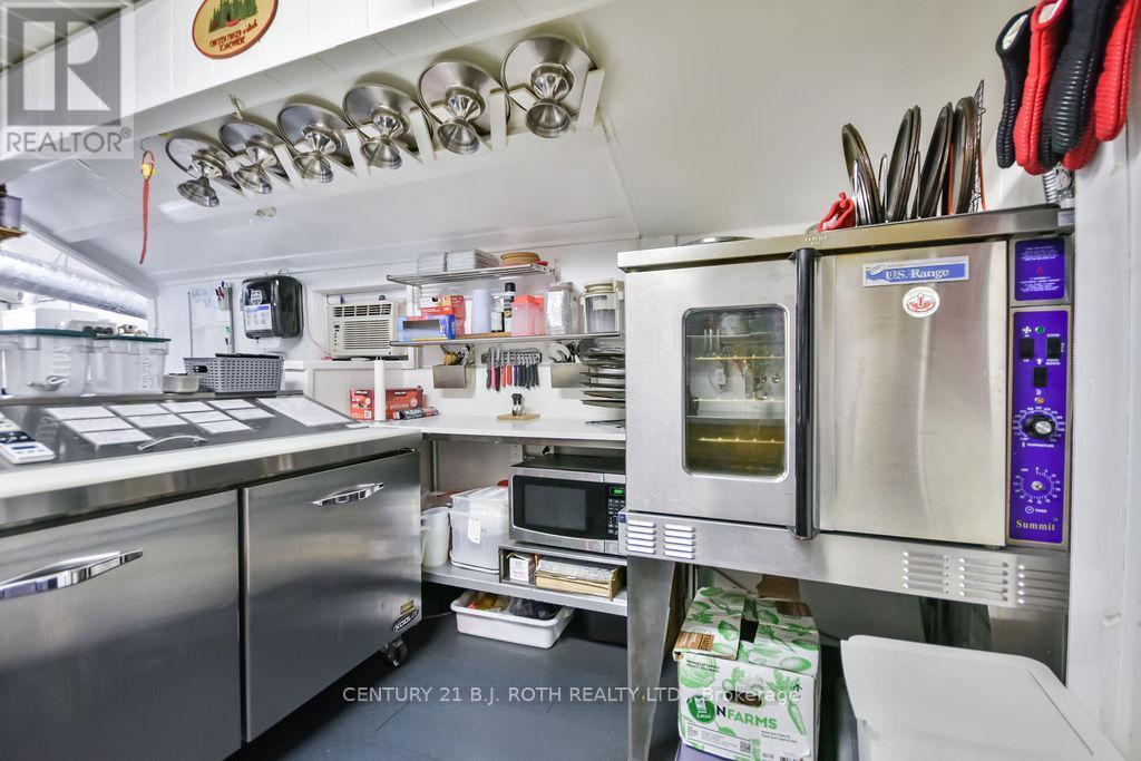 27 Sr406 Shore, Muskoka Lakes, ON