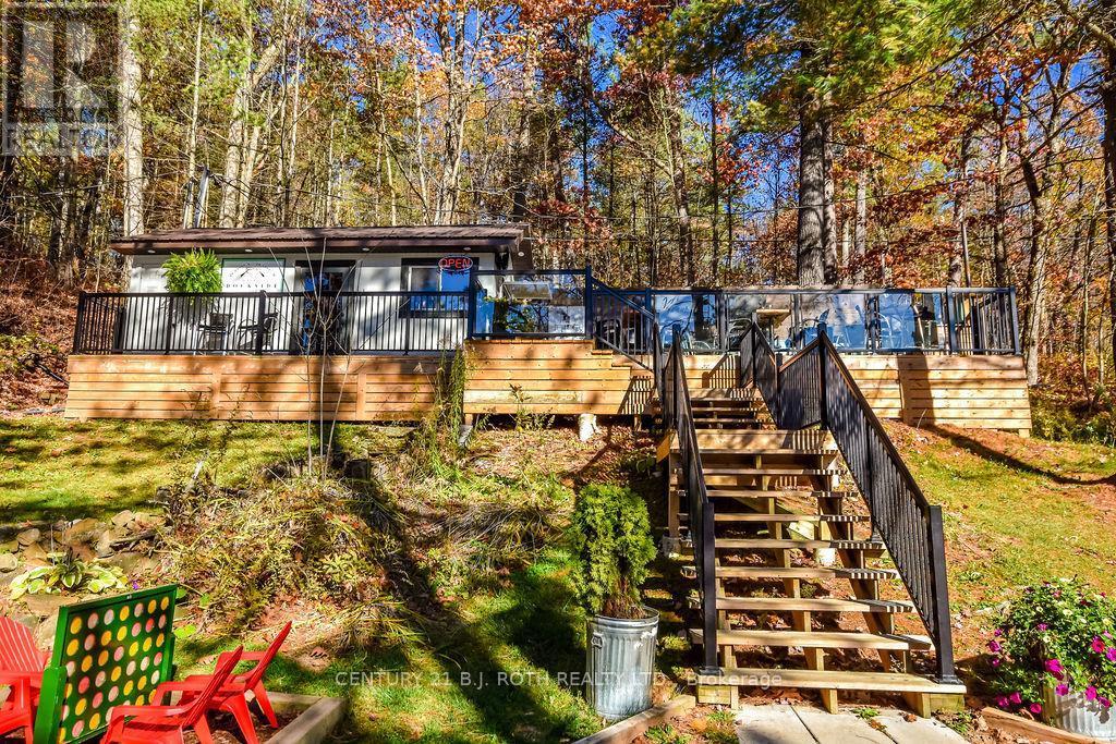 27 Sr406 Shore, Muskoka Lakes, ON