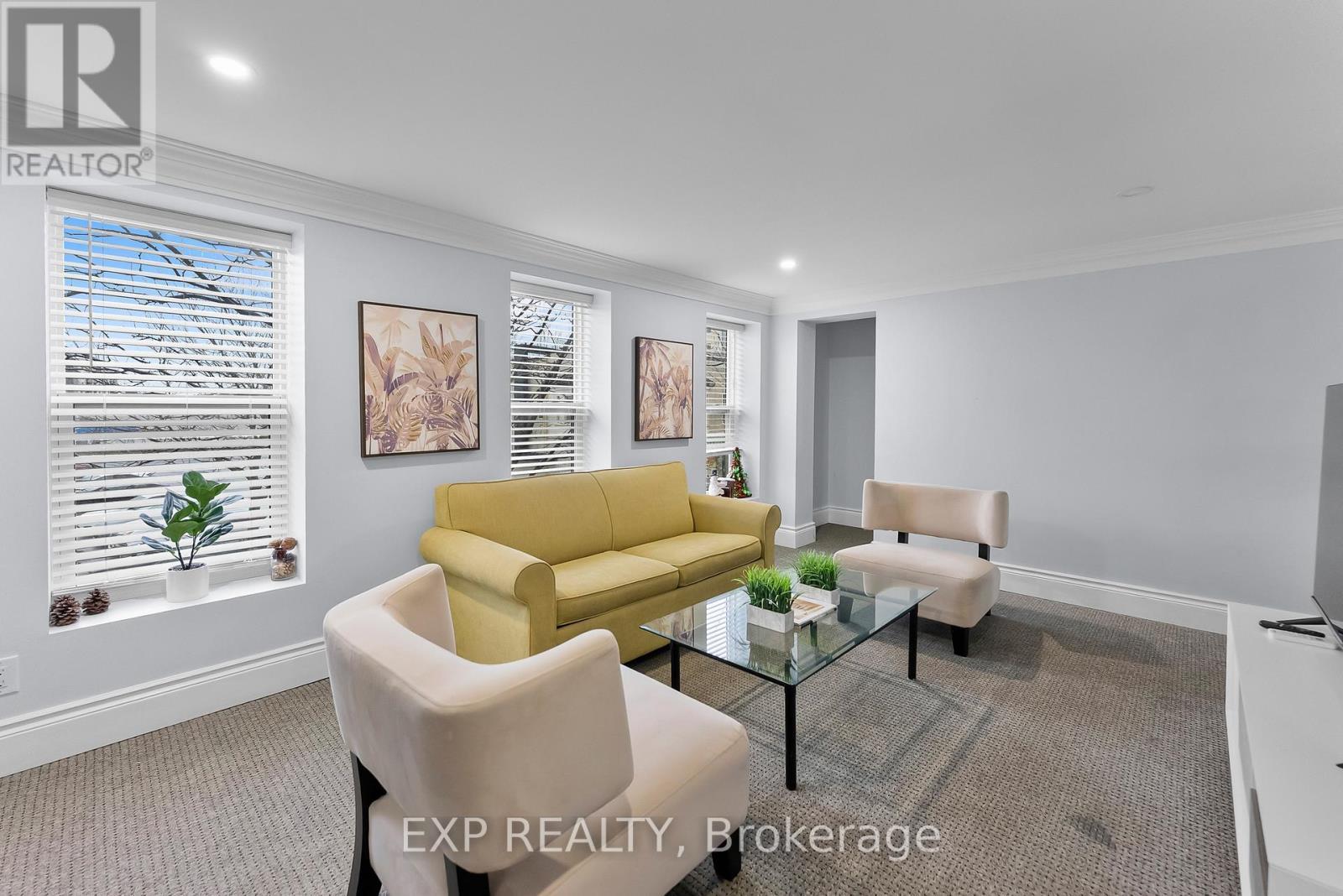 1 - 5858 Ferry Street, Niagara Falls, ON