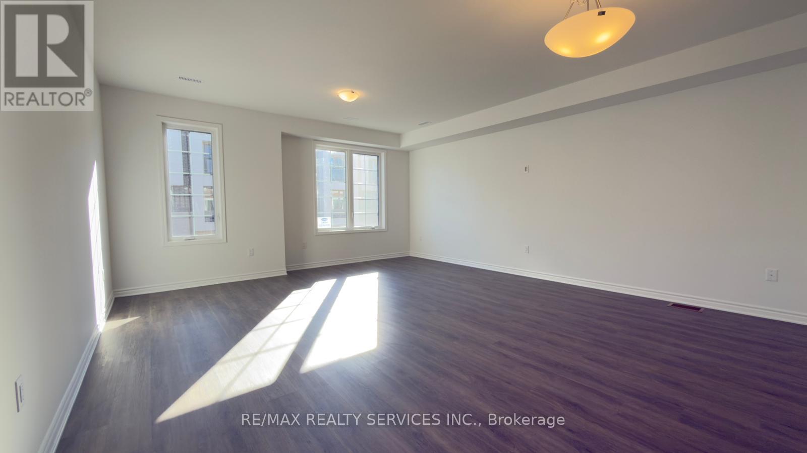 41 Yellow Rail Crescent, Brampton, ON - Indoor Photo Showing Other Room