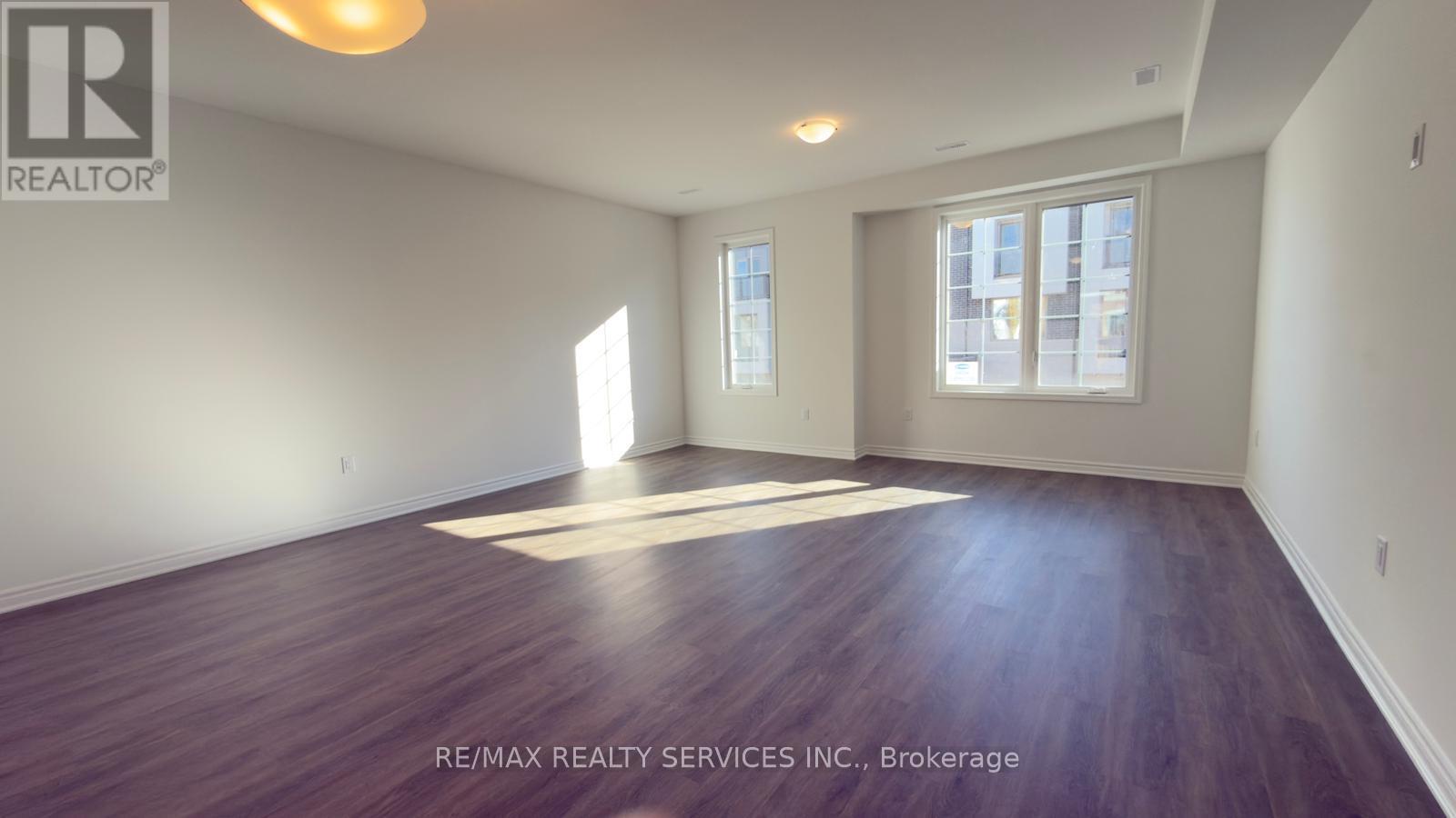 41 Yellow Rail Crescent, Brampton, ON - Indoor Photo Showing Other Room