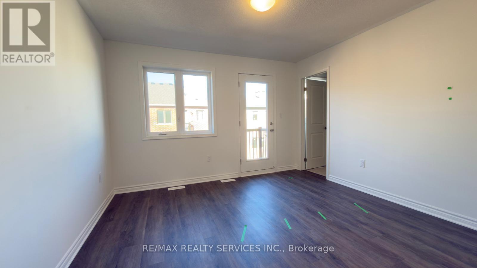 41 Yellow Rail Crescent, Brampton, ON - Indoor Photo Showing Other Room