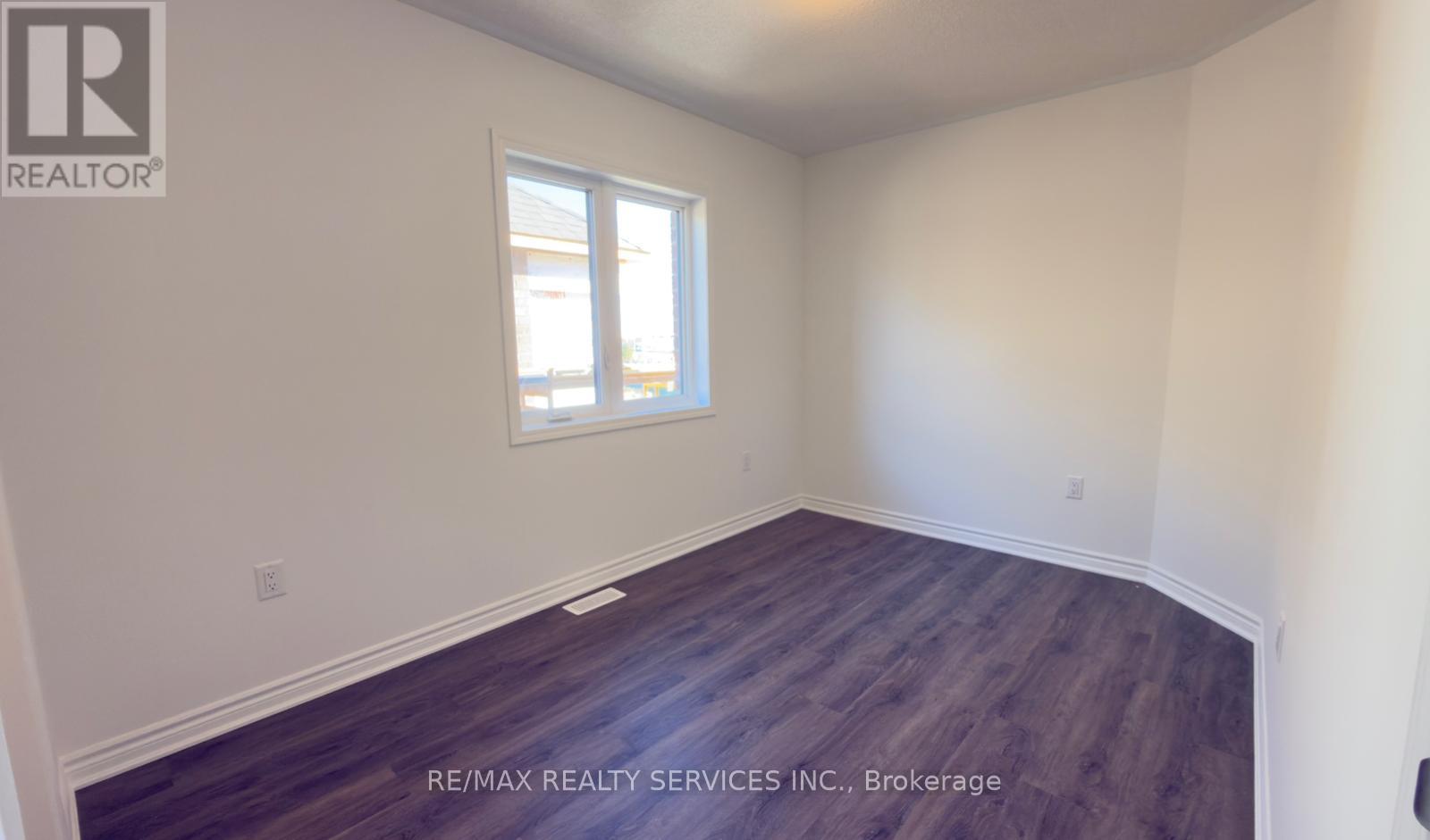 41 Yellow Rail Crescent, Brampton, ON - Indoor Photo Showing Other Room