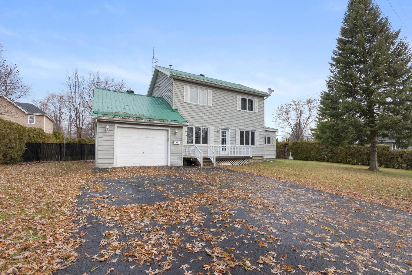 Façade - 99 Rue Hamilton, Châteauguay, QC - Outdoor