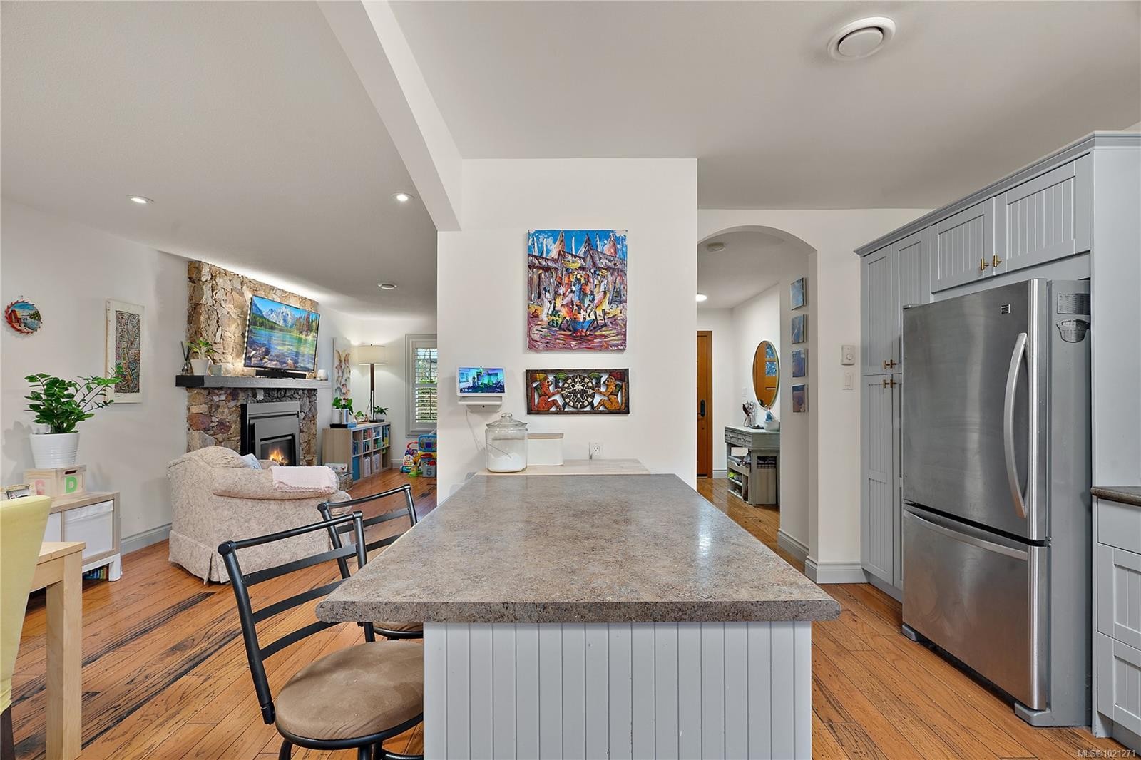 4000 Cedar Hill Rd, Saanich, BC