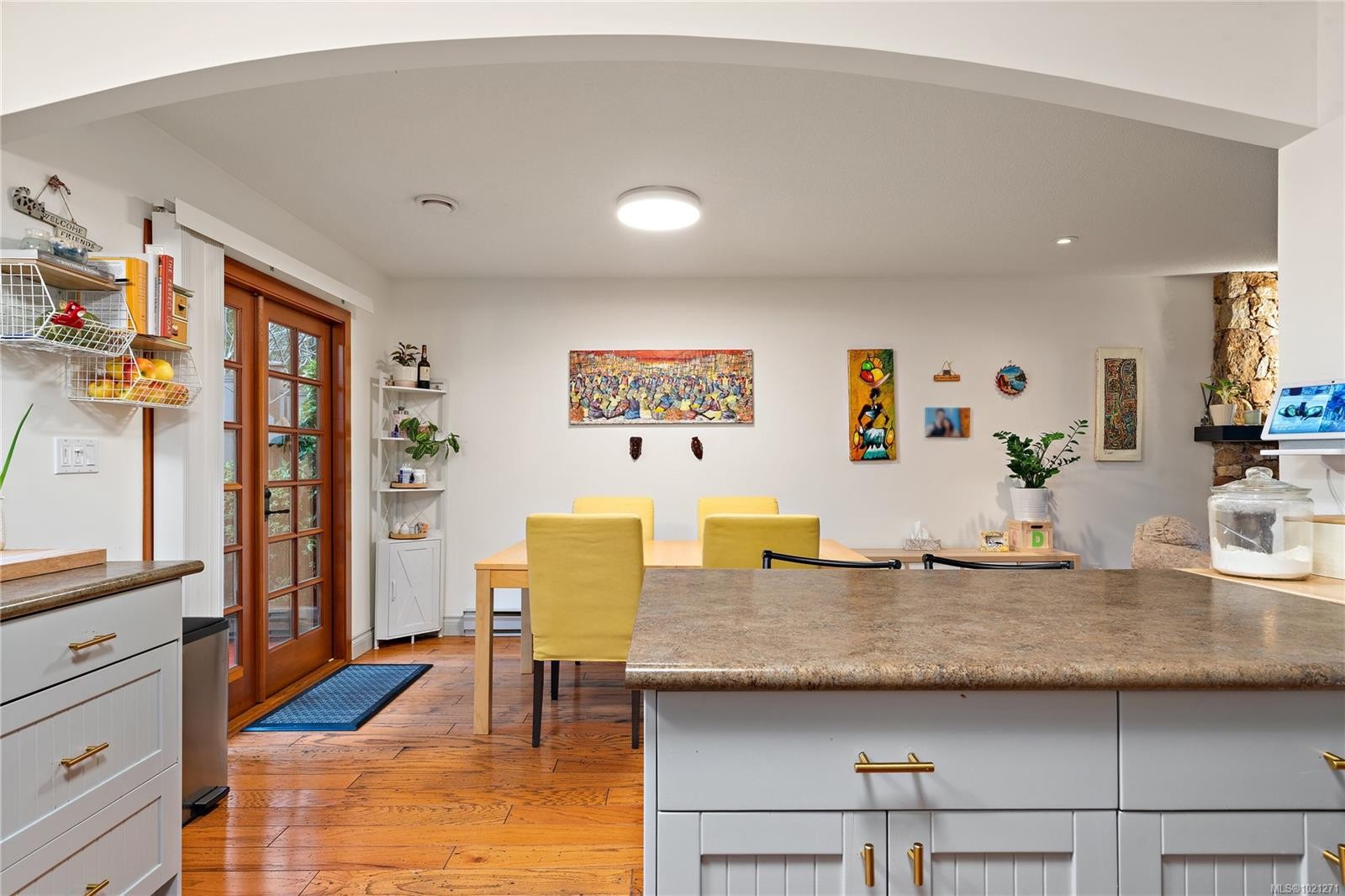 4000 Cedar Hill Rd, Saanich, BC