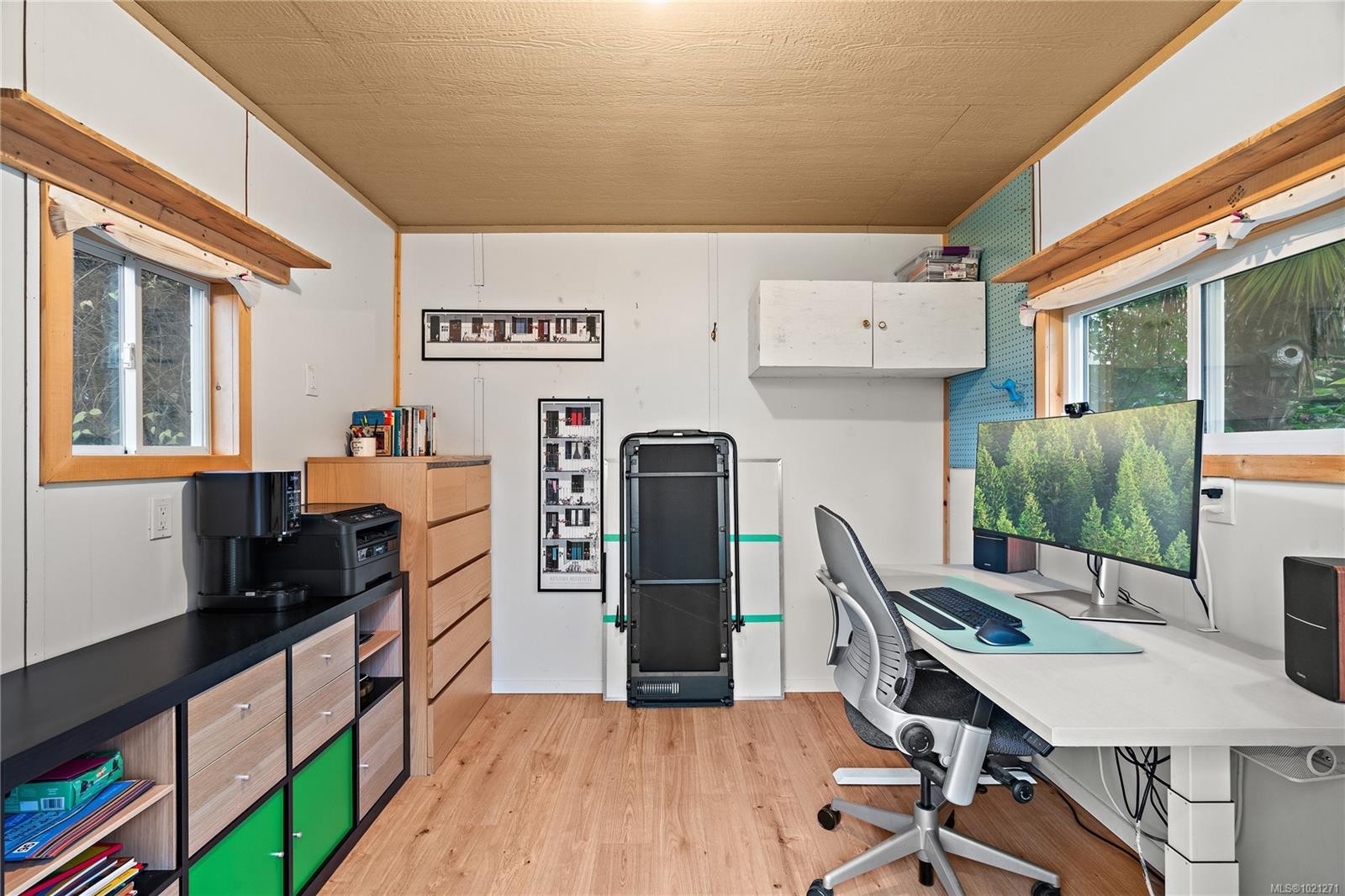 4000 Cedar Hill Rd, Saanich, BC