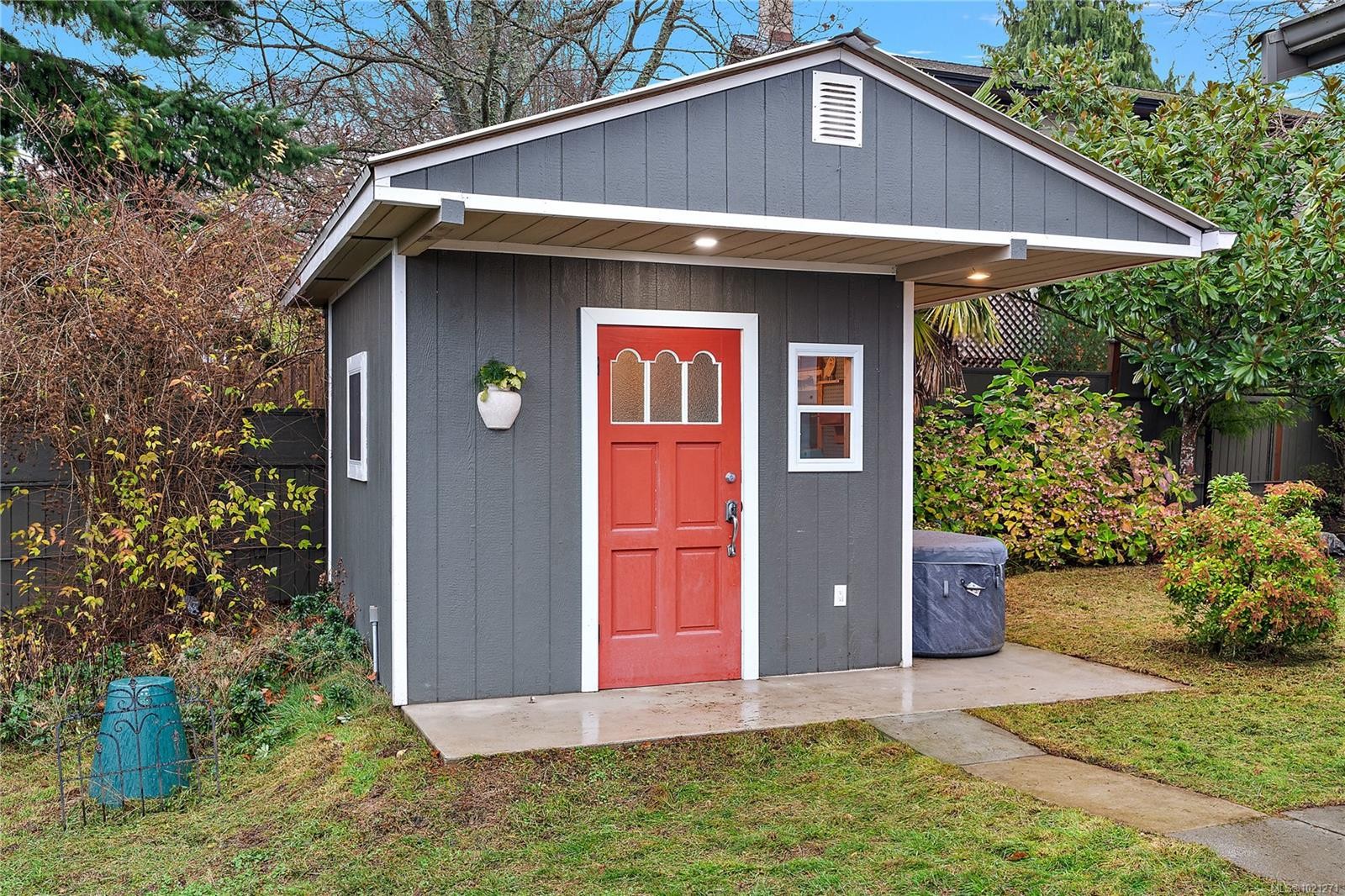 4000 Cedar Hill Rd, Saanich, BC