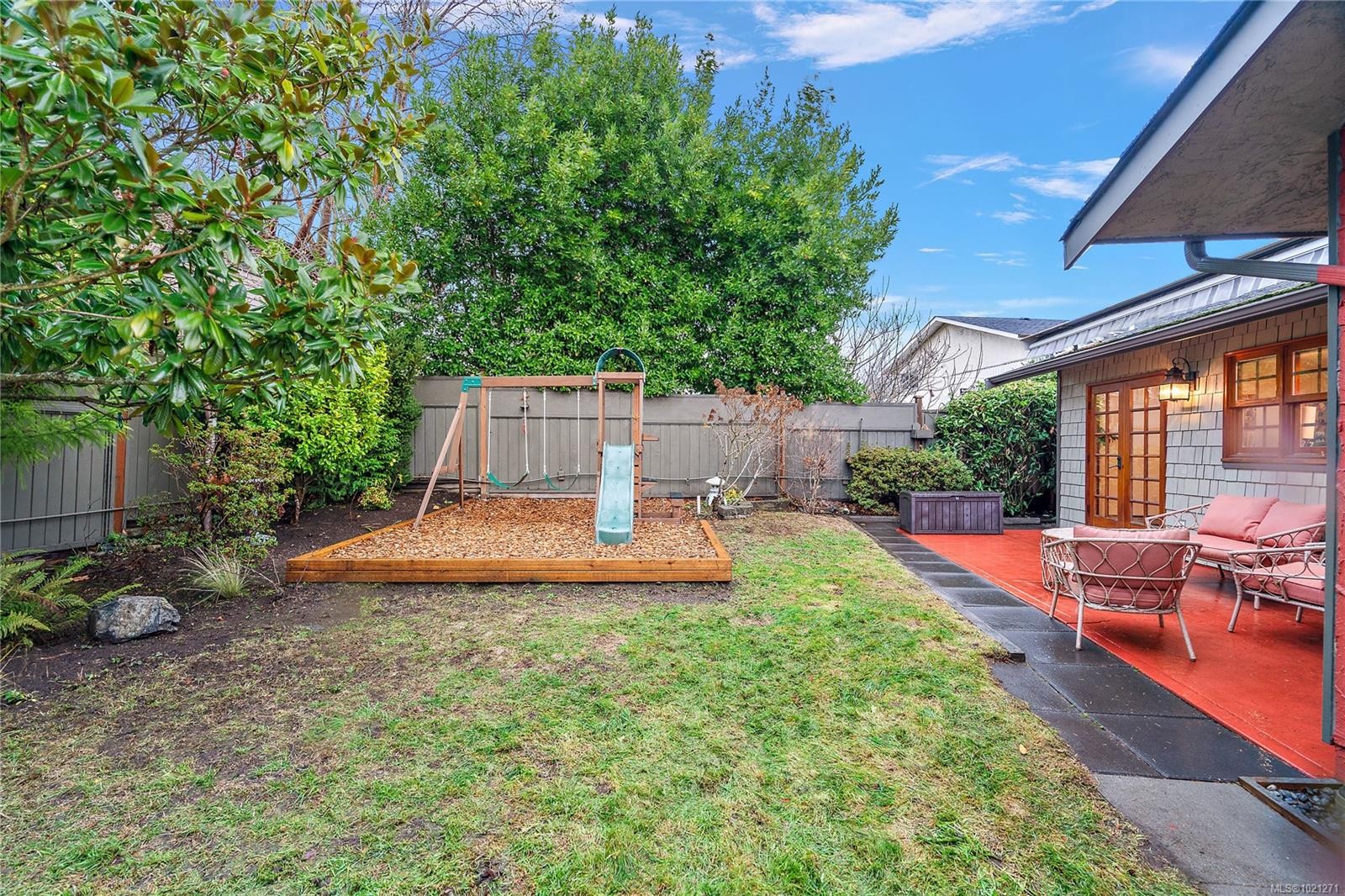 4000 Cedar Hill Rd, Saanich, BC