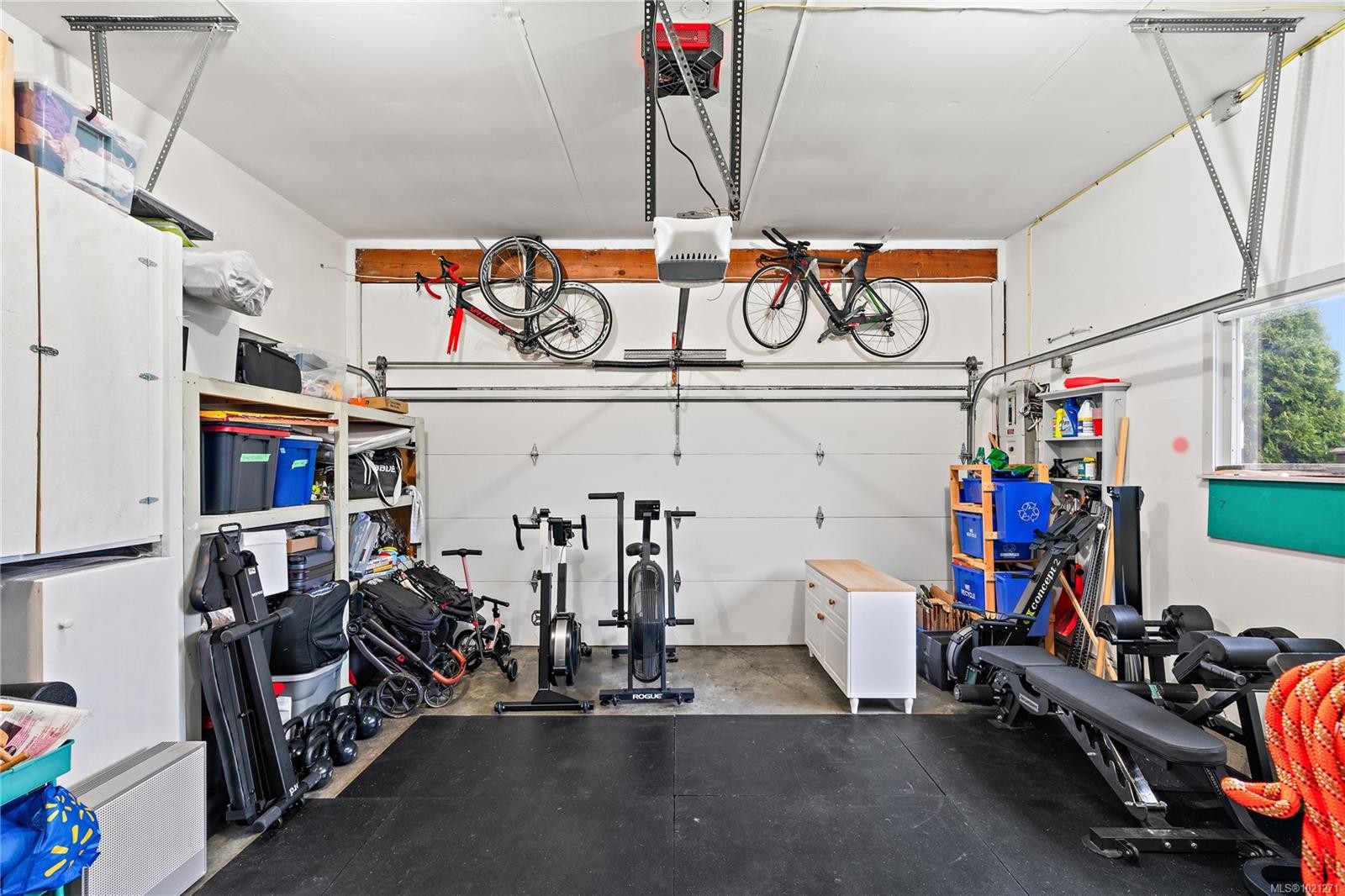 4000 Cedar Hill Rd, Saanich, BC