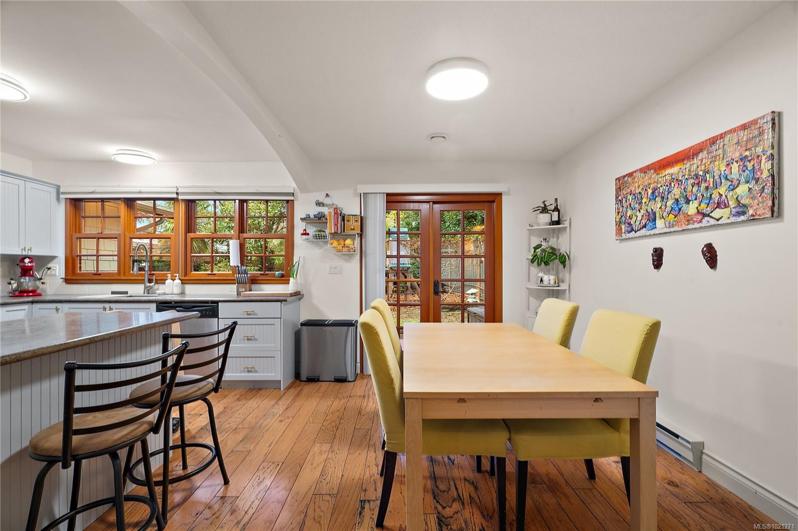 4000 Cedar Hill Rd, Saanich, BC