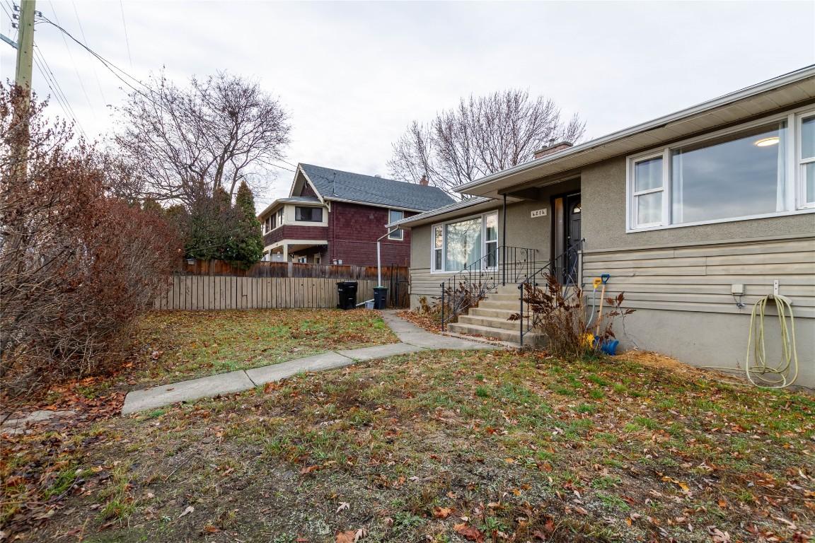 4214 34 Street, Vernon, BC - Outdoor
