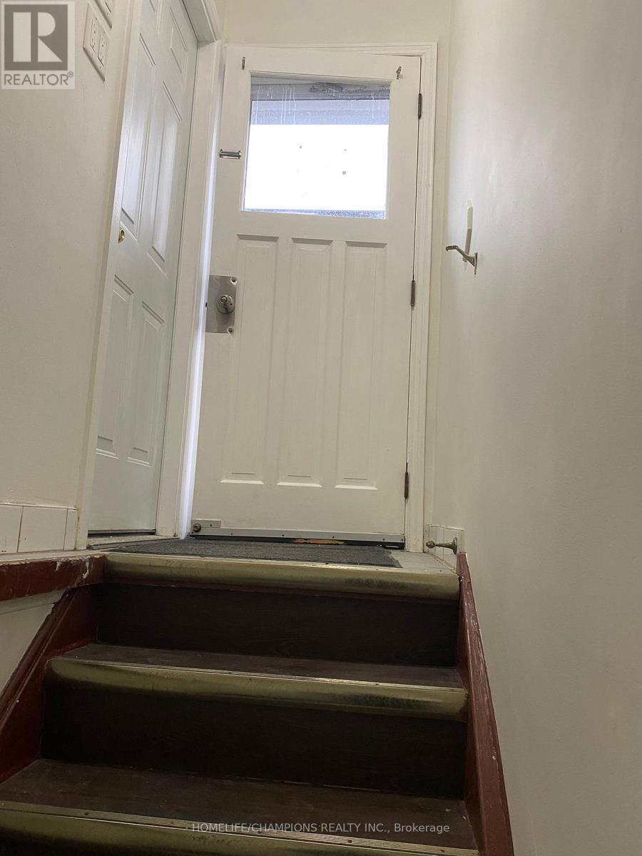 80 Keyworth Trail, Toronto, ON - Indoor Photo Showing Other Room