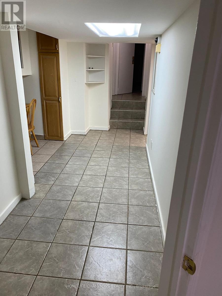 80 Keyworth Trail, Toronto, ON - Indoor Photo Showing Other Room