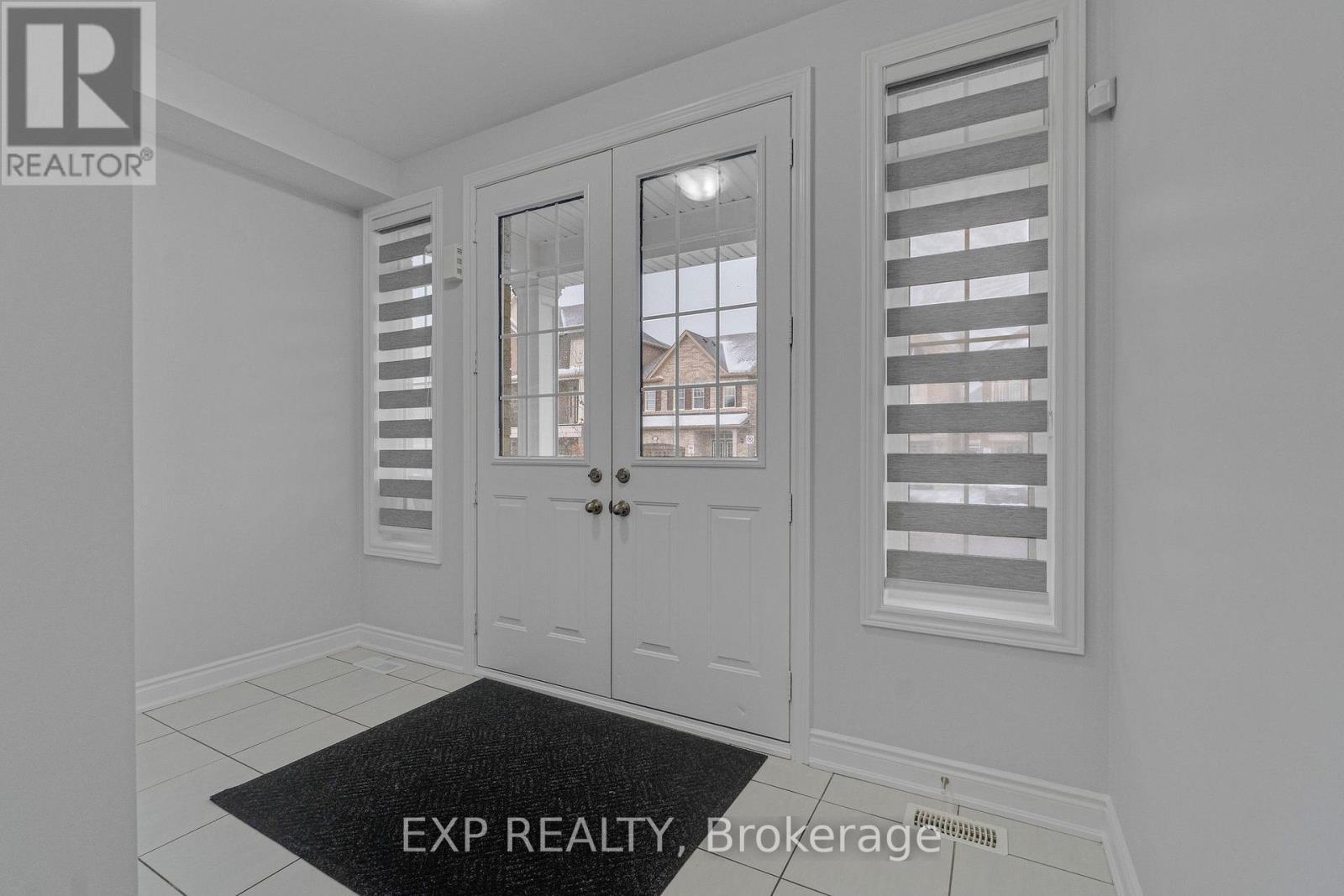 15 Benhurst Crescent, Brampton, ON - Indoor Photo Showing Other Room