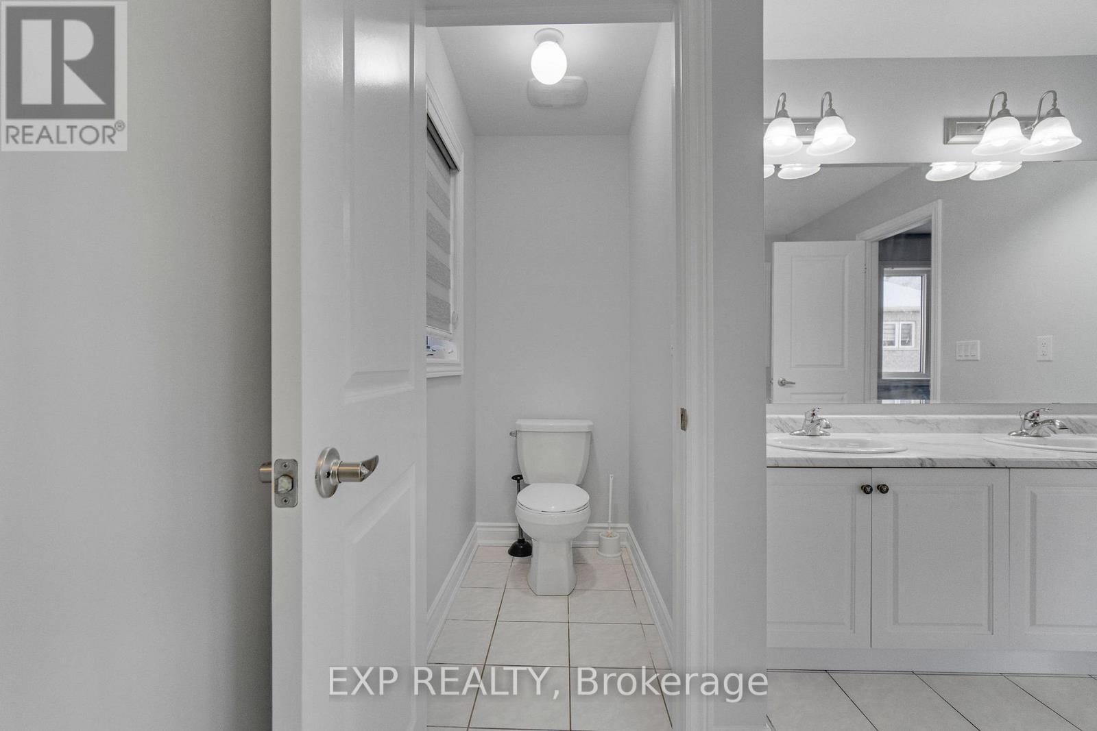 15 Benhurst Crescent, Brampton, ON - Indoor Photo Showing Bathroom