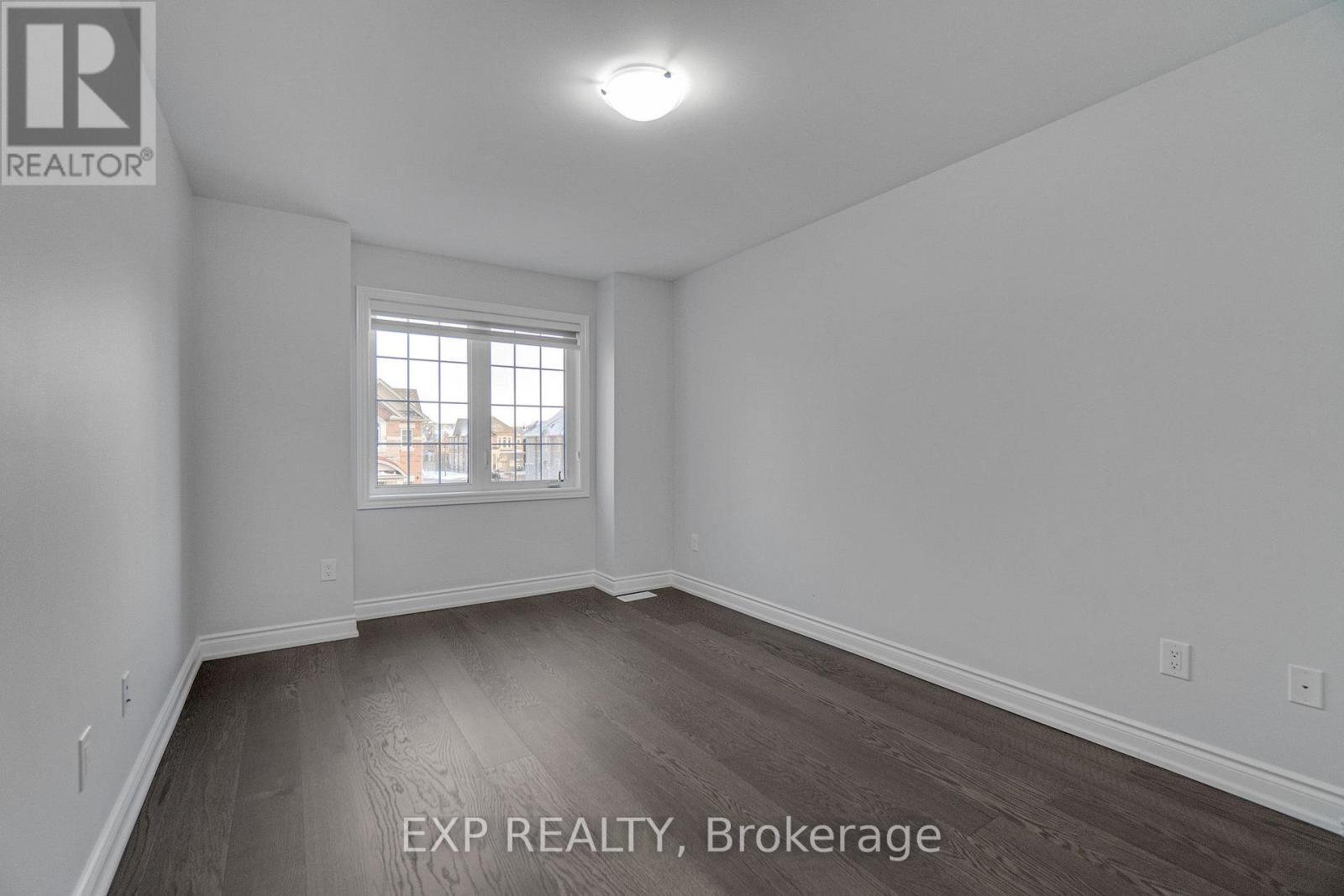 15 Benhurst Crescent, Brampton, ON - Indoor Photo Showing Other Room