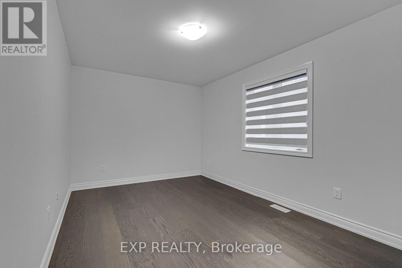 15 Benhurst Crescent, Brampton, ON - Indoor Photo Showing Other Room