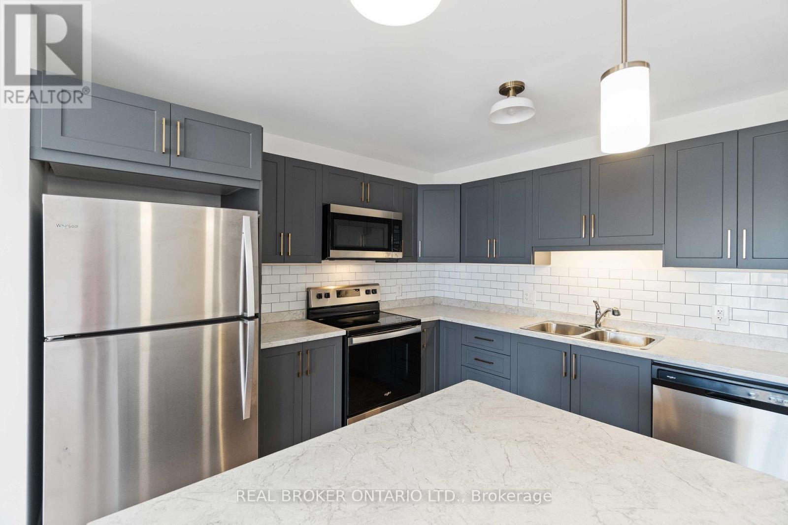 36 Margaret Graham Terrace, Smiths Falls, ON - Indoor Photo Showing Kitchen With Stainless Steel Kitchen With Double Sink With Upgraded Kitchen