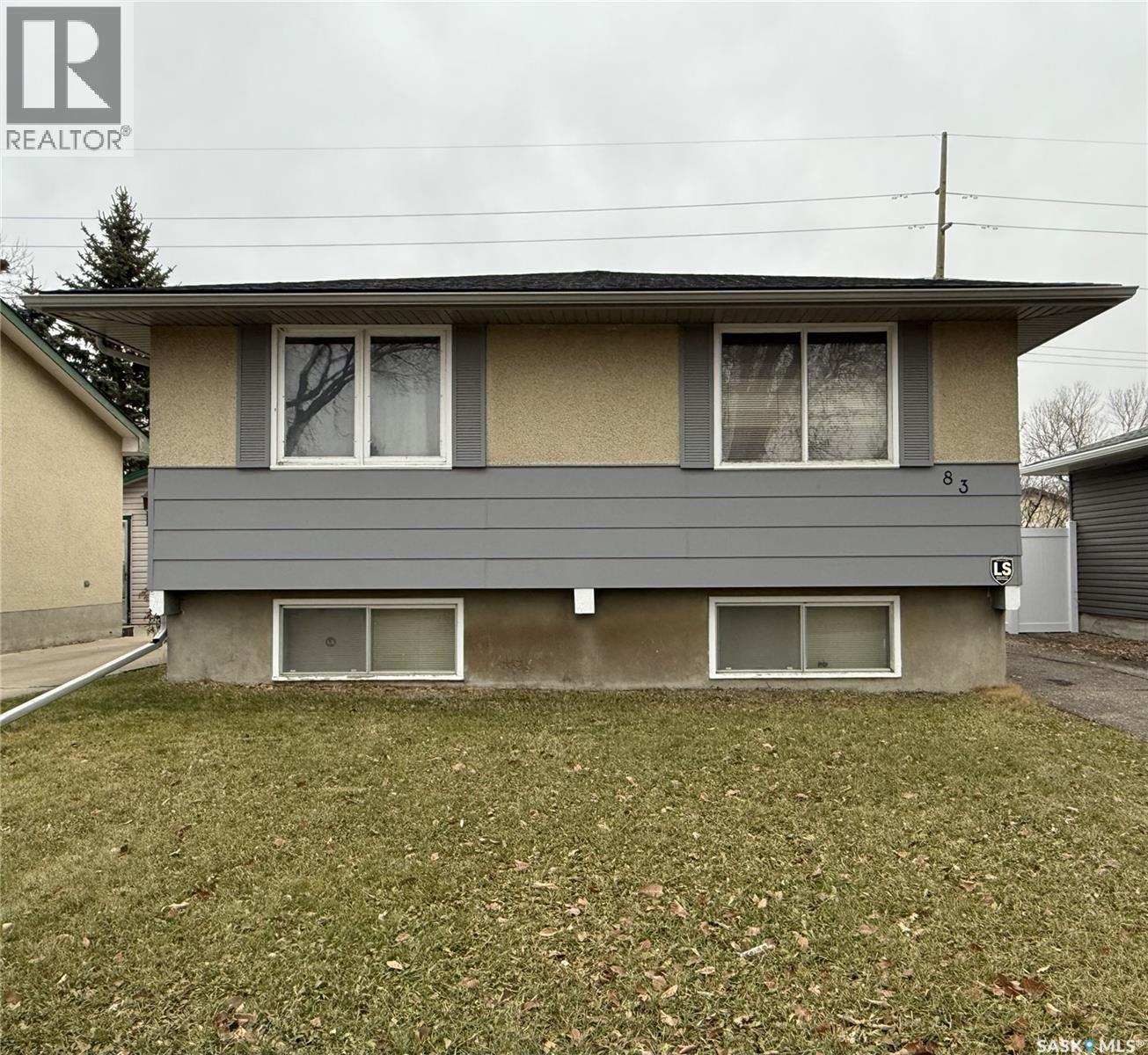 83 Young Crescent, Regina, SK - Outdoor
