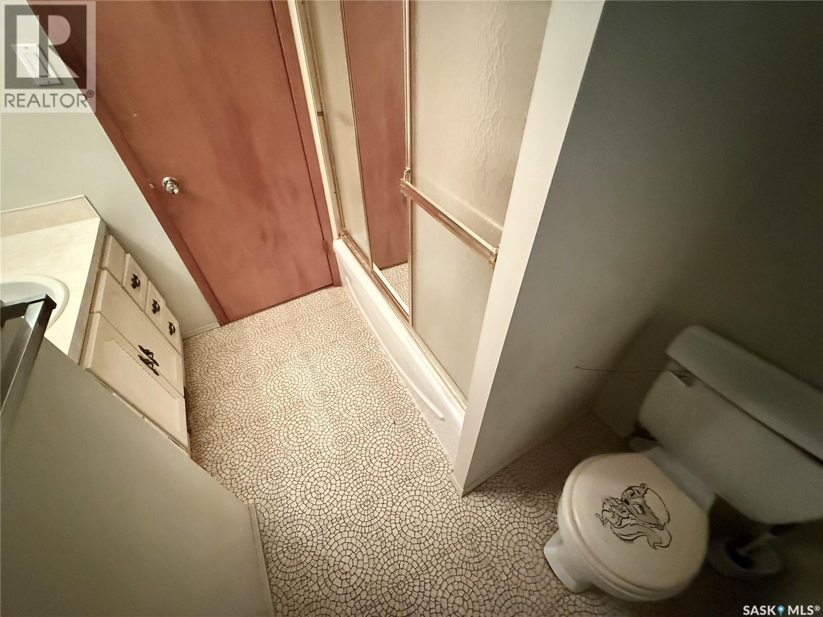 83 Young Crescent, Regina, SK - Indoor Photo Showing Other Room