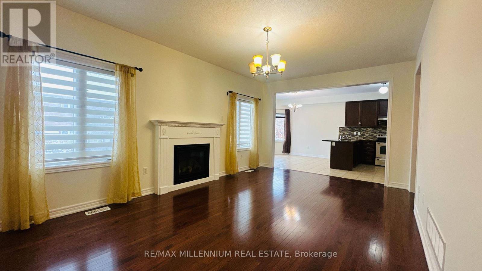 365 Peter Rupert Avenue, Vaughan, ON - Indoor Photo Showing Living Room With Fireplace
