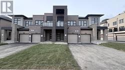 16 HARVEY BUNKER CRESCENT Markham, ON L6C 3M7