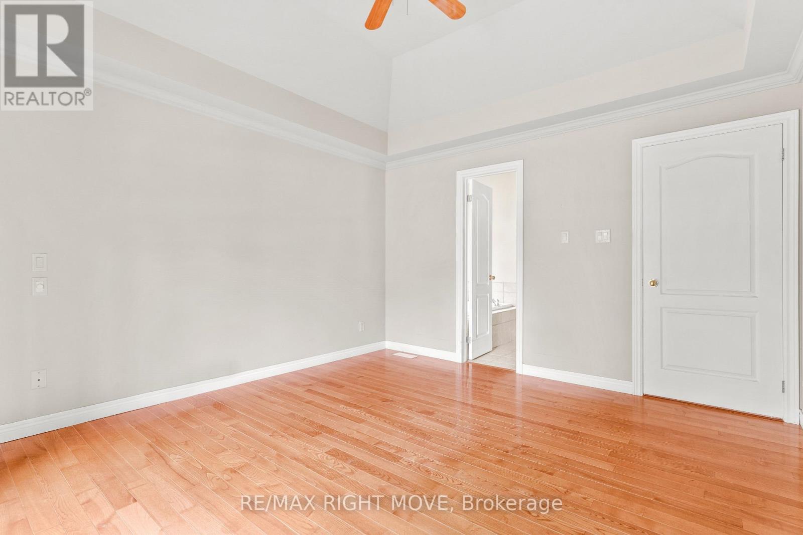 3 Thicketwood Place E, Ramara, ON - Indoor Photo Showing Other Room