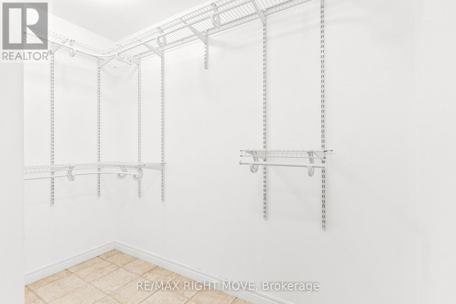 3 Thicketwood Place E, Ramara, ON -