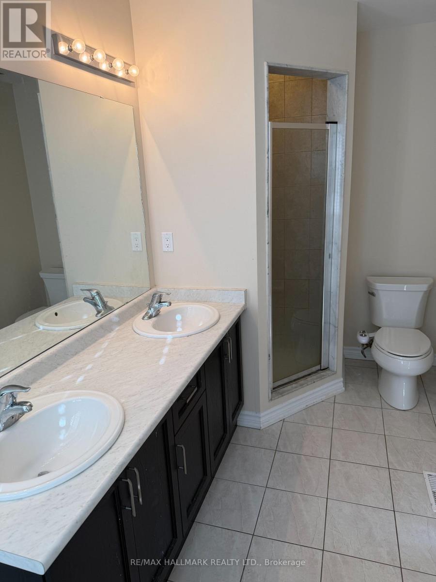 74 Lloyd Crescent, Brampton, ON - Indoor Photo Showing Bathroom