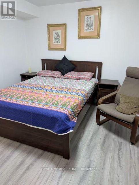 182 (Basment Only) Golden Avenue N, Markham, ON - Indoor Photo Showing Bedroom