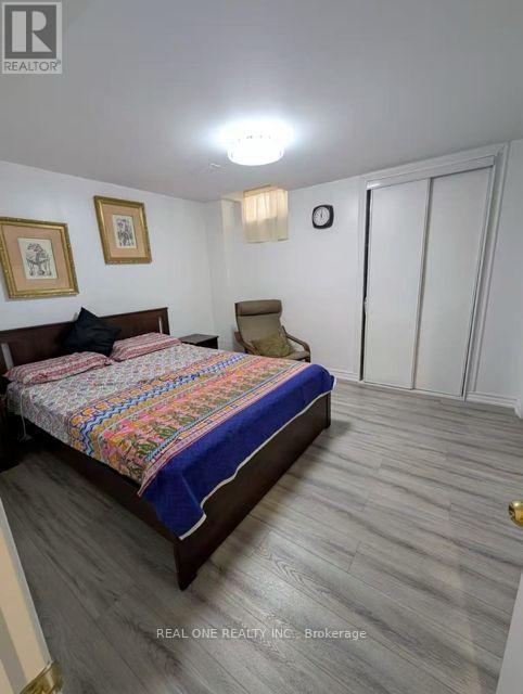 182 (Basment Only) Golden Avenue N, Markham, ON - Indoor Photo Showing Bedroom